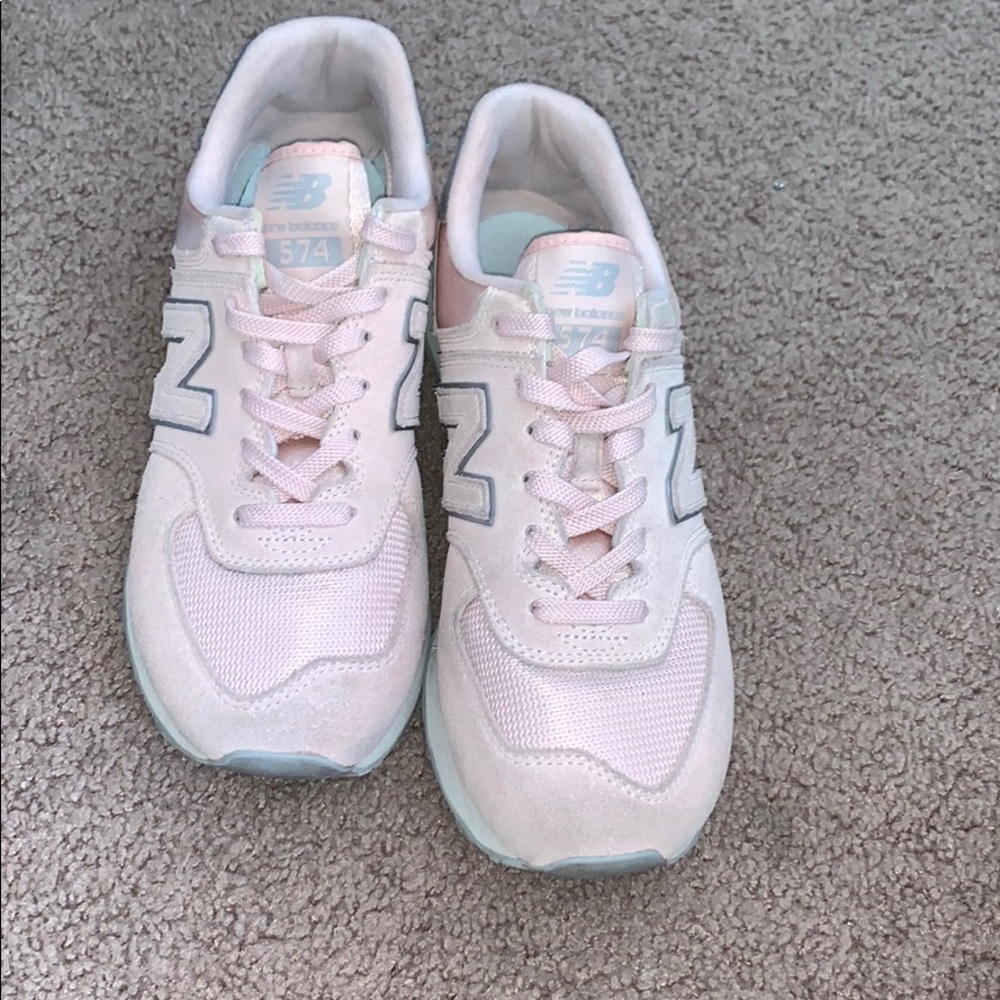 Light Pink New Balance 574